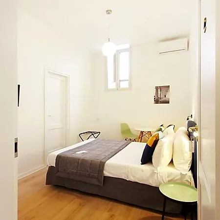 Bed & Breakfast Le Quinte Del Bellini Napoli