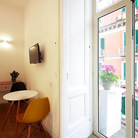 Le Quinte Del Bellini B&B 나폴리