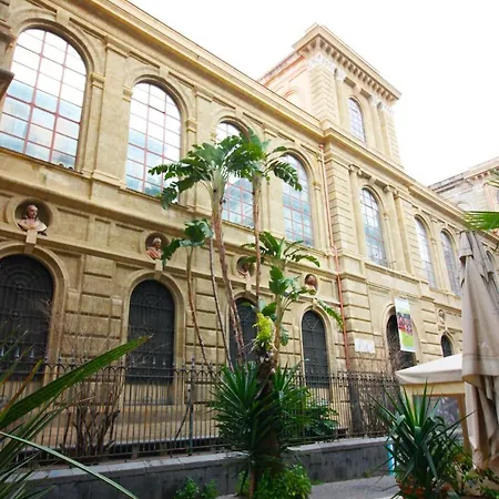 Le Quinte Del Bellini Nápoles