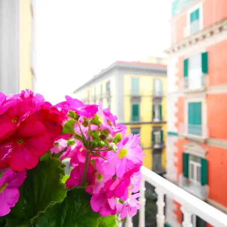 Le Quinte Del Bellini Alojamento de Acomodação e Pequeno-almoço Nápoles