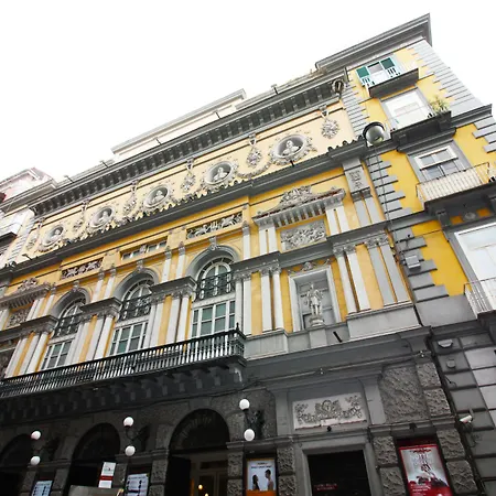 Le Quinte Del Bellini Bed & Breakfast Napoli